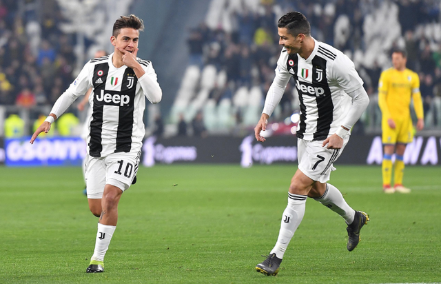 TA分析英格兰队小组赛形势：克罗地亚年龄大、加纳球员有威胁（TA评估英格兰小组赛：克罗地亚阵容偏老，加纳冲击力强）