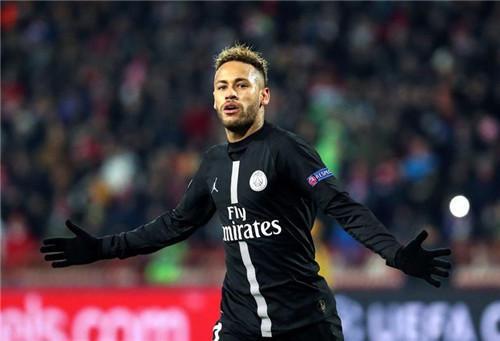 记者：莱奥周二接受核磁共振检查，结果显示无肌肉损伤（记者：莱奥周二核磁共振结果显示未见肌肉损伤）