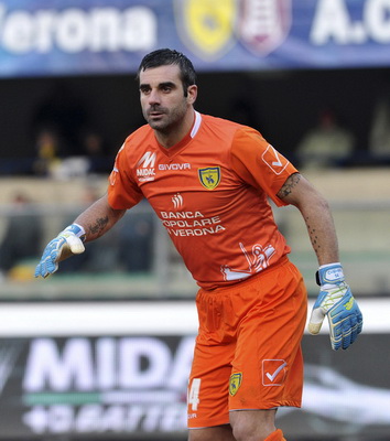 詹姆斯谈里夫斯表现：他有天赋又很勤奋，由衷为他感到开心（詹姆斯盛赞里夫斯：天赋兼勤勉，我真心替他高兴）