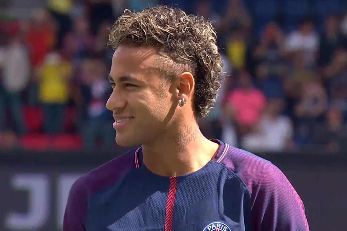 巴里-布朗29分 CBA俱乐部杯广厦106-102战胜山东 克里斯23分（CBA俱乐部杯：广厦106-102险胜山东，巴里-布朗29分，克里斯23分）